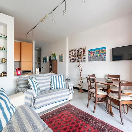 Joivy Porto Antico Flat Apartment *