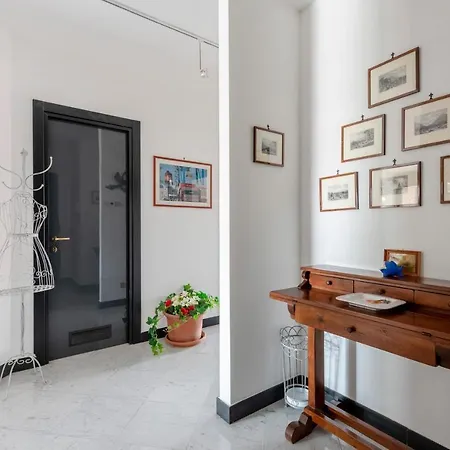 Joivy Porto Antico Flat Genoa